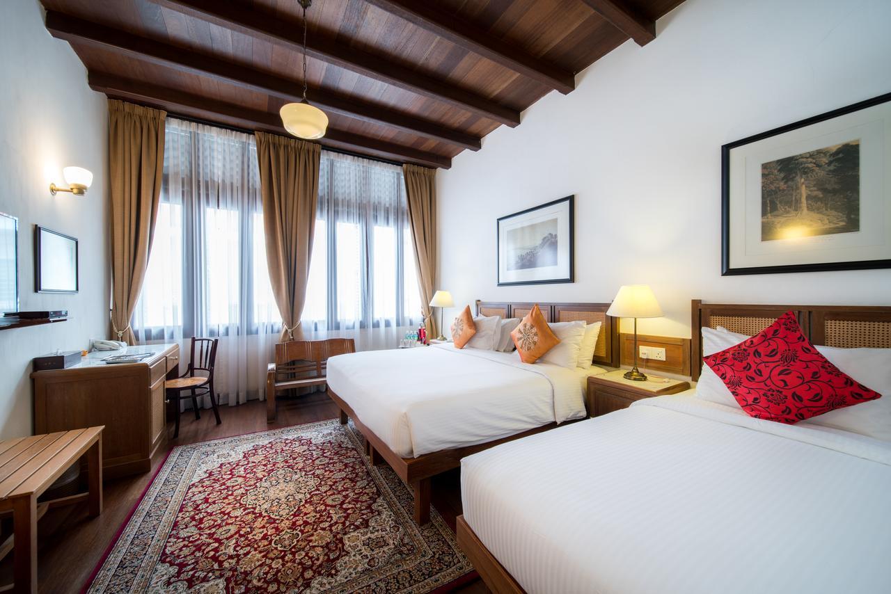 Nam Keng Hotel Penang Джордж Таун Екстериор снимка