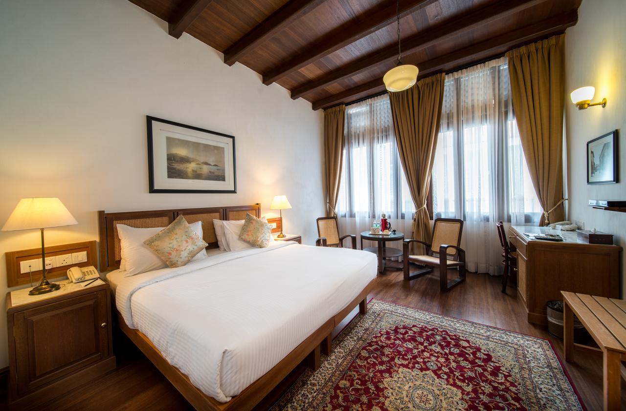 Nam Keng Hotel Penang Джордж Таун Екстериор снимка