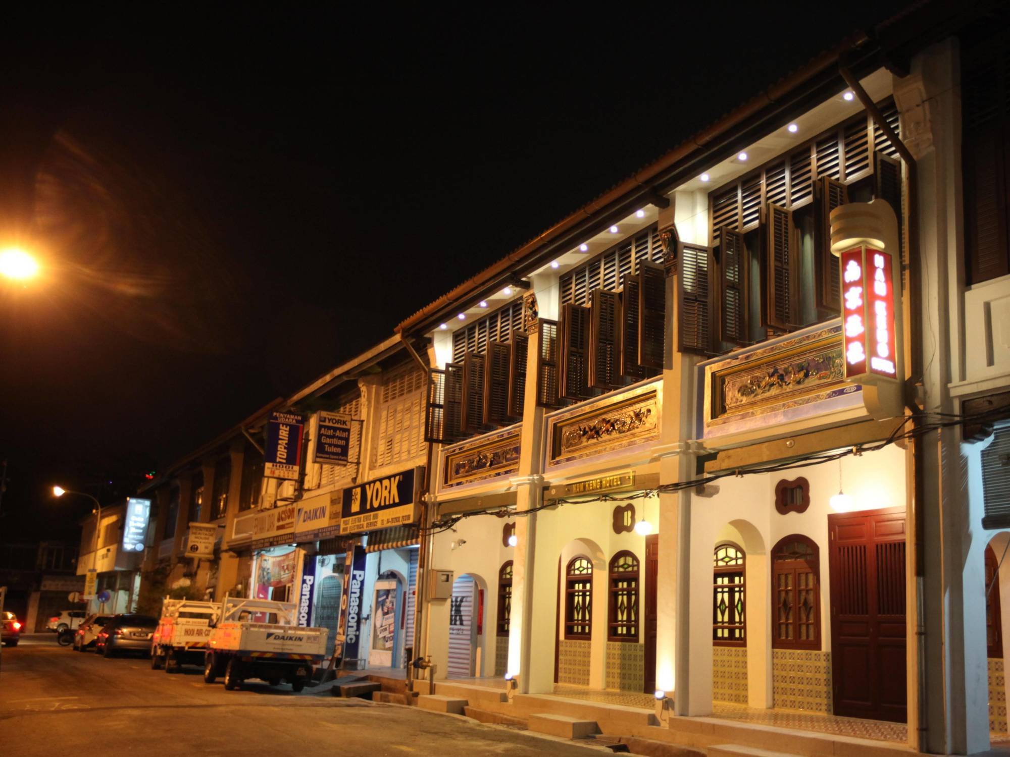 Nam Keng Hotel Penang Джордж Таун Екстериор снимка