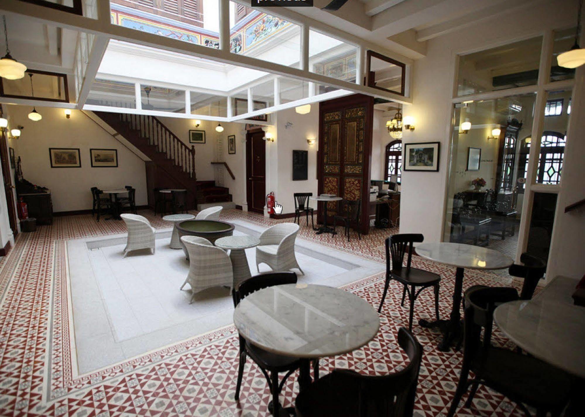 Nam Keng Hotel Penang Джордж Таун Екстериор снимка