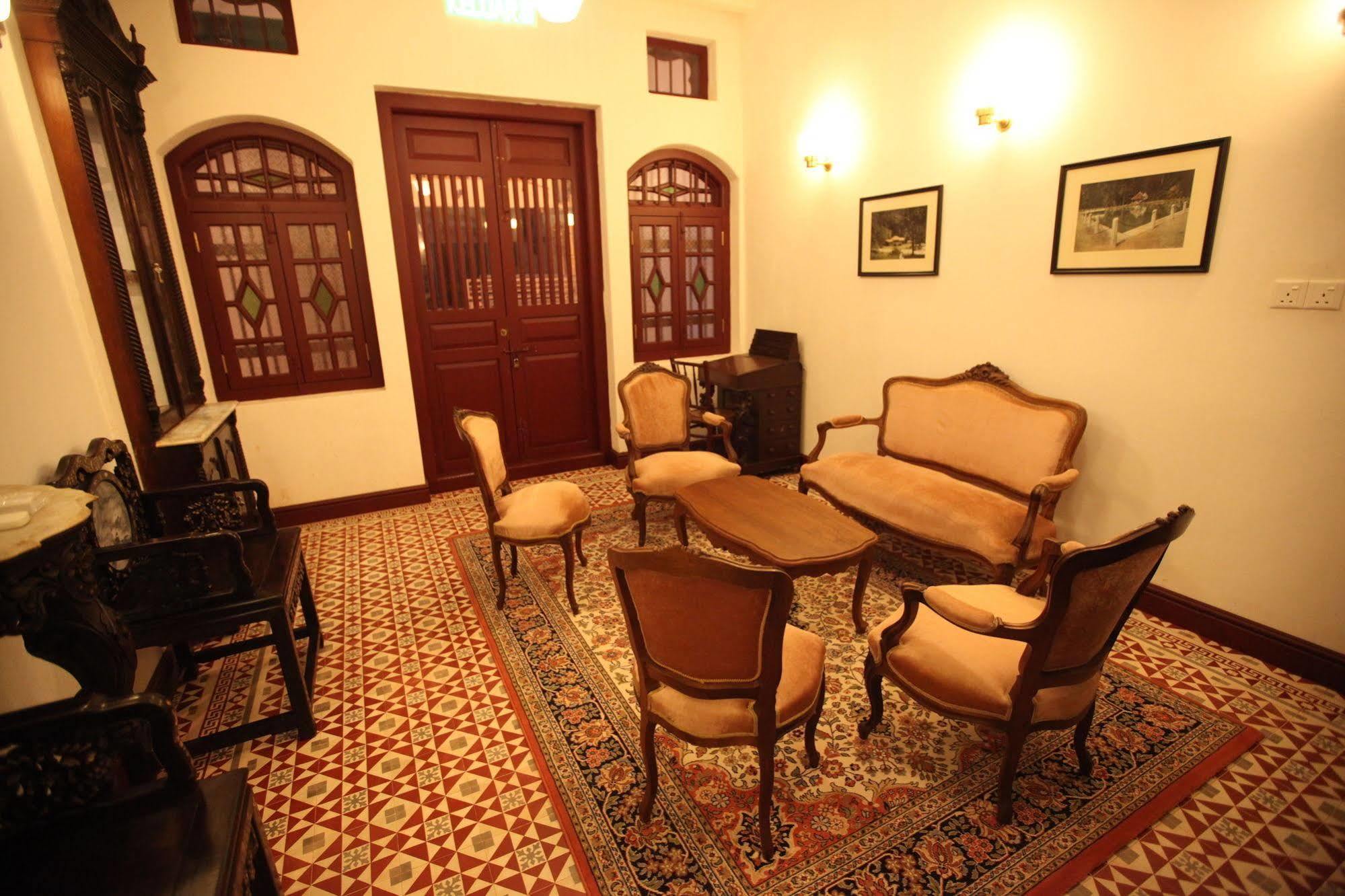 Nam Keng Hotel Penang Джордж Таун Екстериор снимка